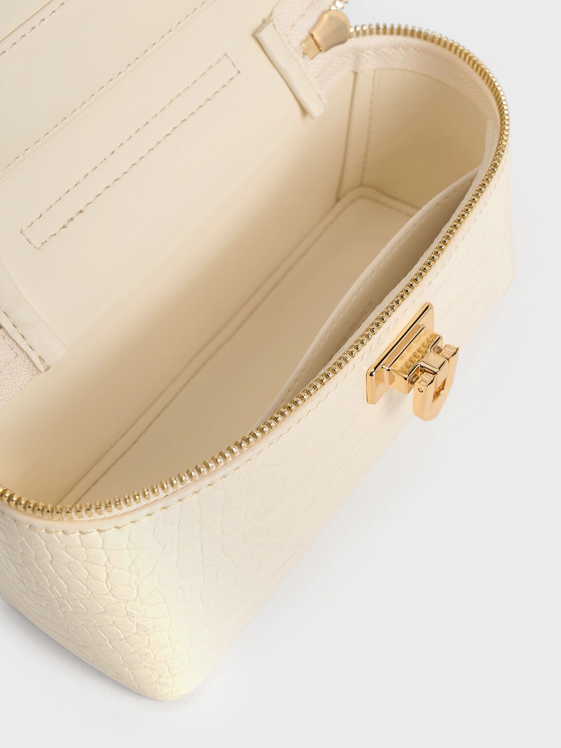 CHARLES & KEITH Everyday / Arwen Croc-Effect Top Handle Vanity Bag - Cream
