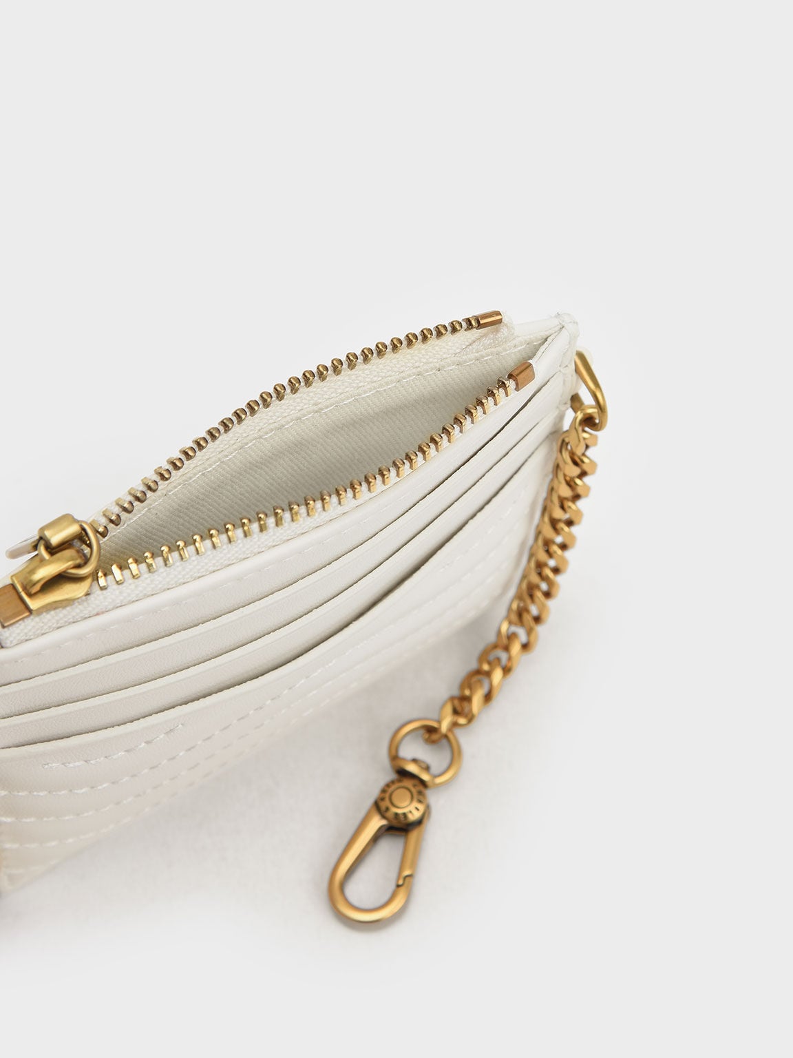 CHARLES & KEITH Quality / Aubrielle Wavy-Stitch Card Holder - Cream