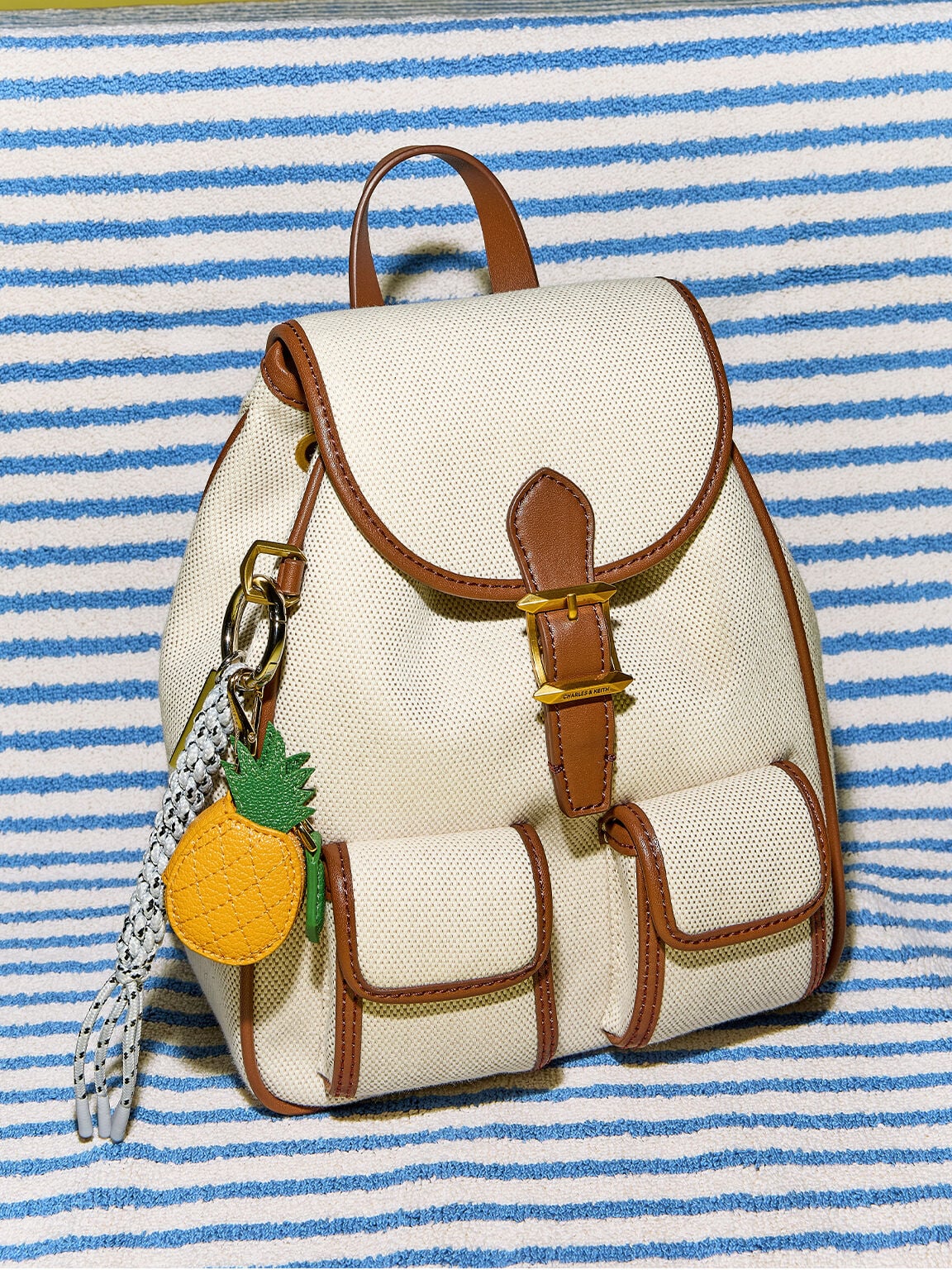 CHARLES & KEITH Trending / Pineapple Charm - Yellow