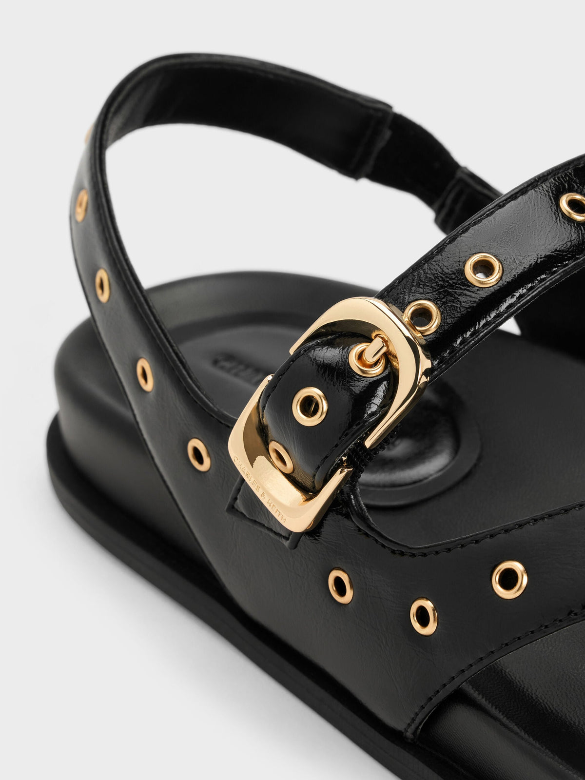 CHARLES & KEITH Recommended / Grommet Thong Slingback Sandals - Black