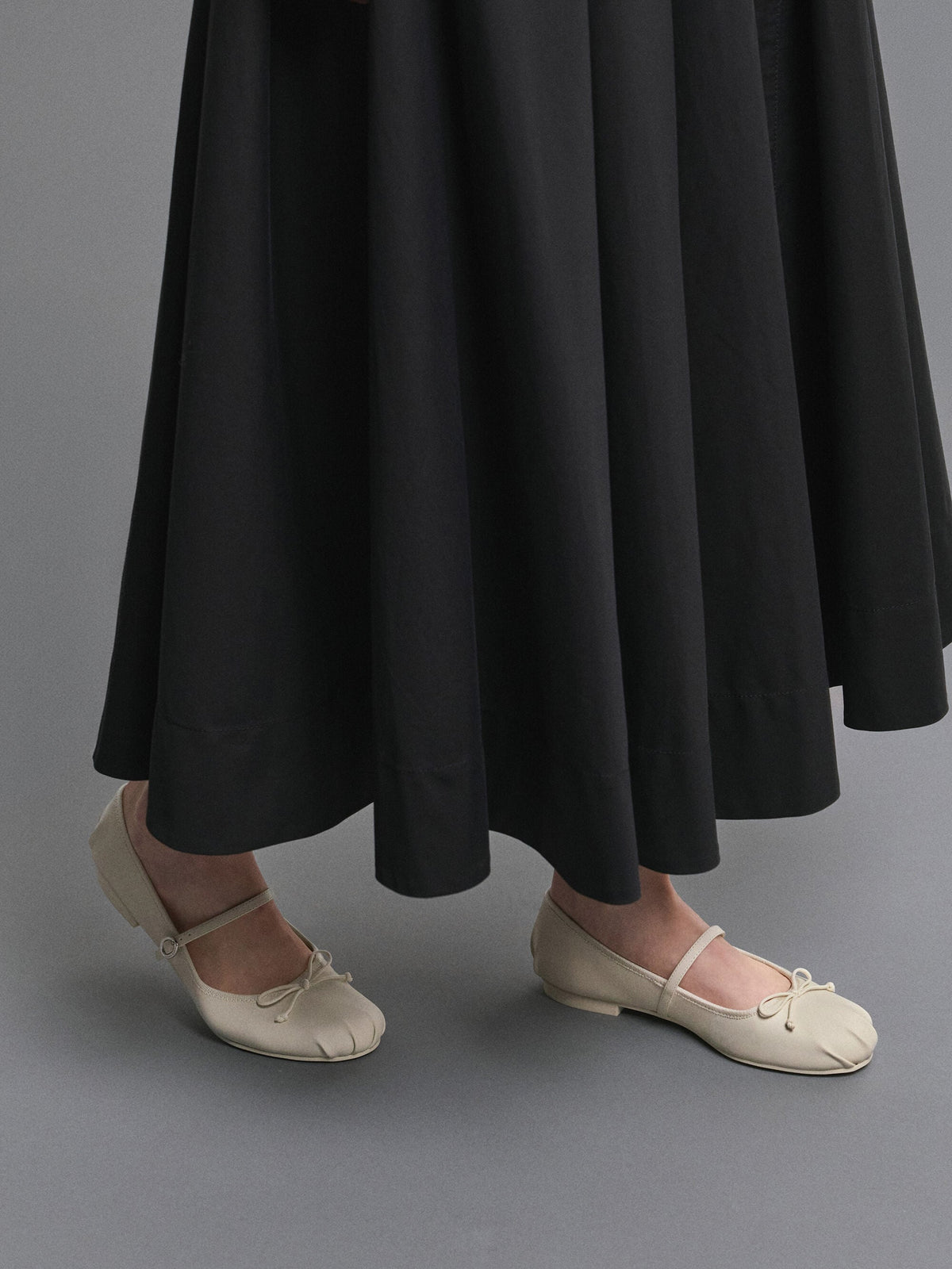 CHARLES & KEITH Top Pick / Emiko Bow Mary Jane Flats - Chalk