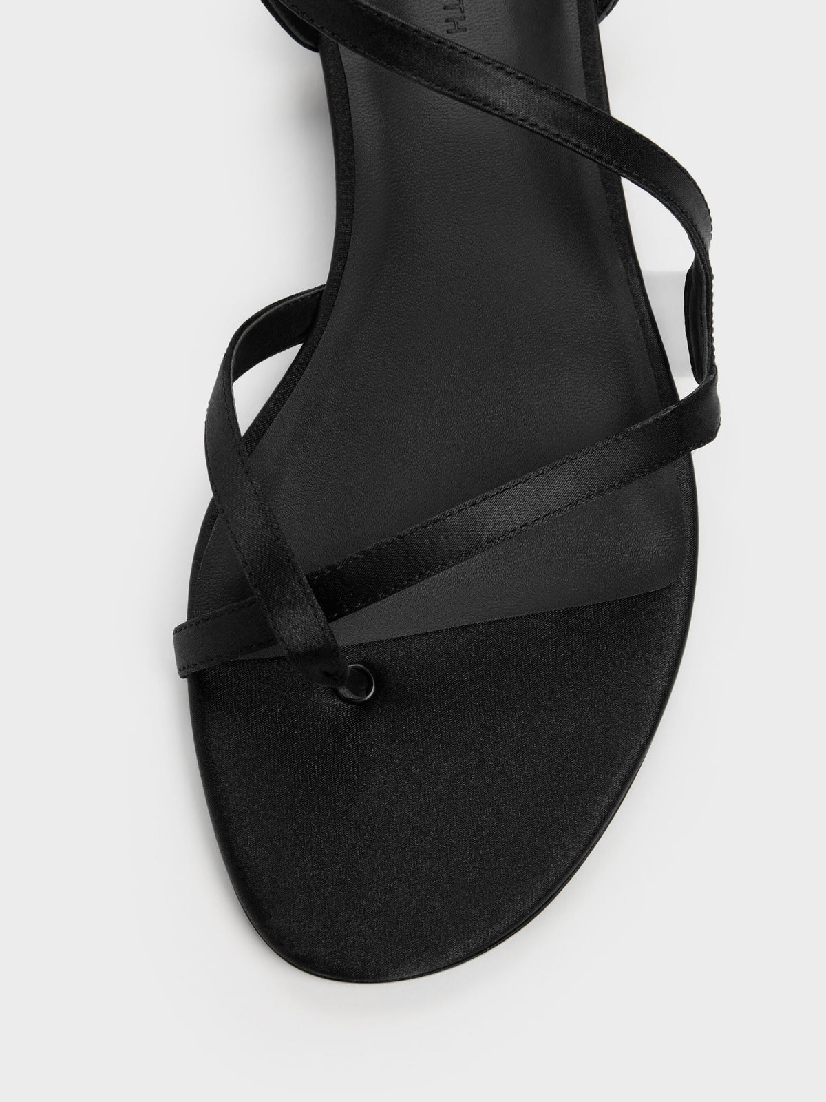 CHARLES & KEITH Premium / Arden Satin Wavy Toe-Ring Sandals - Black Textured