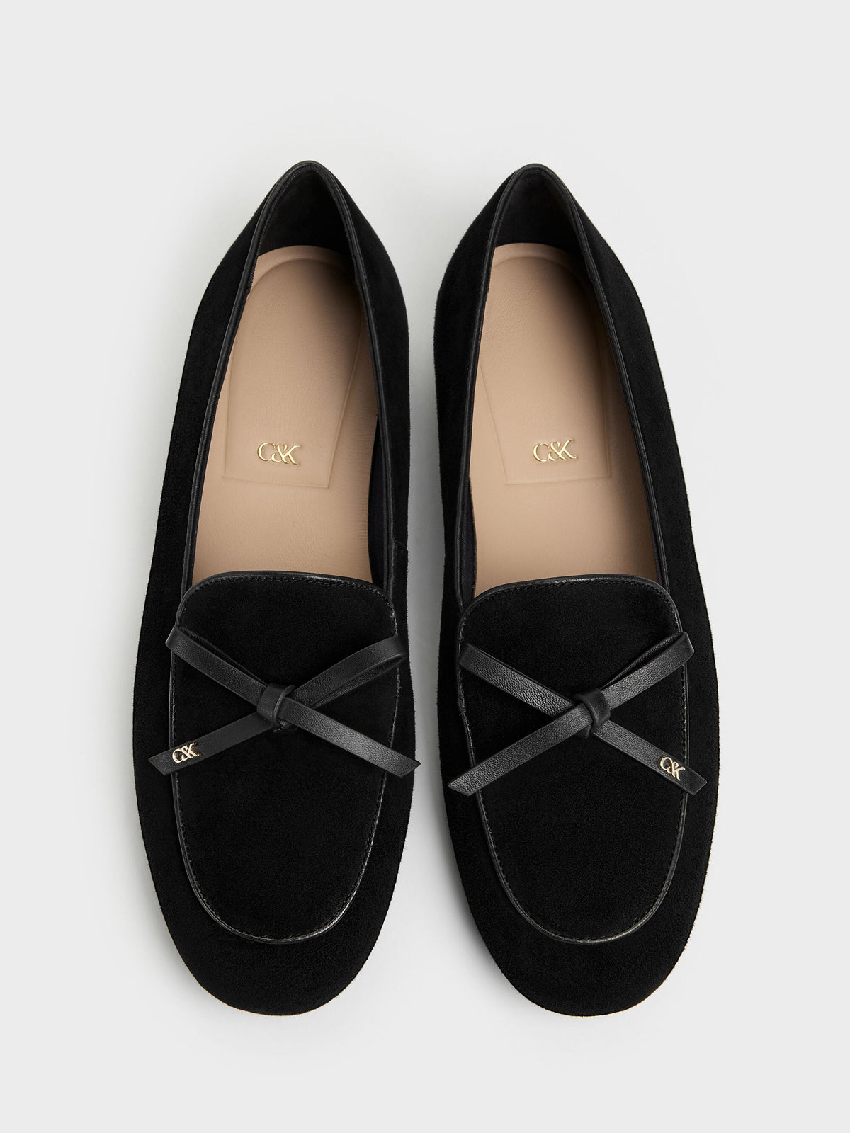CHARLES & KEITH Great Value / Leather & Suede Bow Loafers - Black Textured