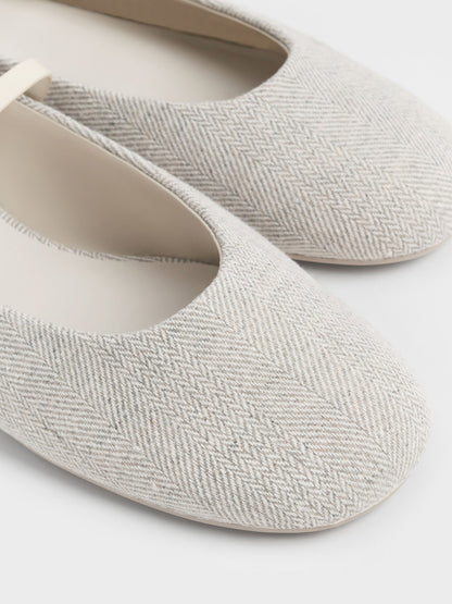 CHARLES & KEITH Everyday / Gertrude Tweed Mary Janes - Light Grey