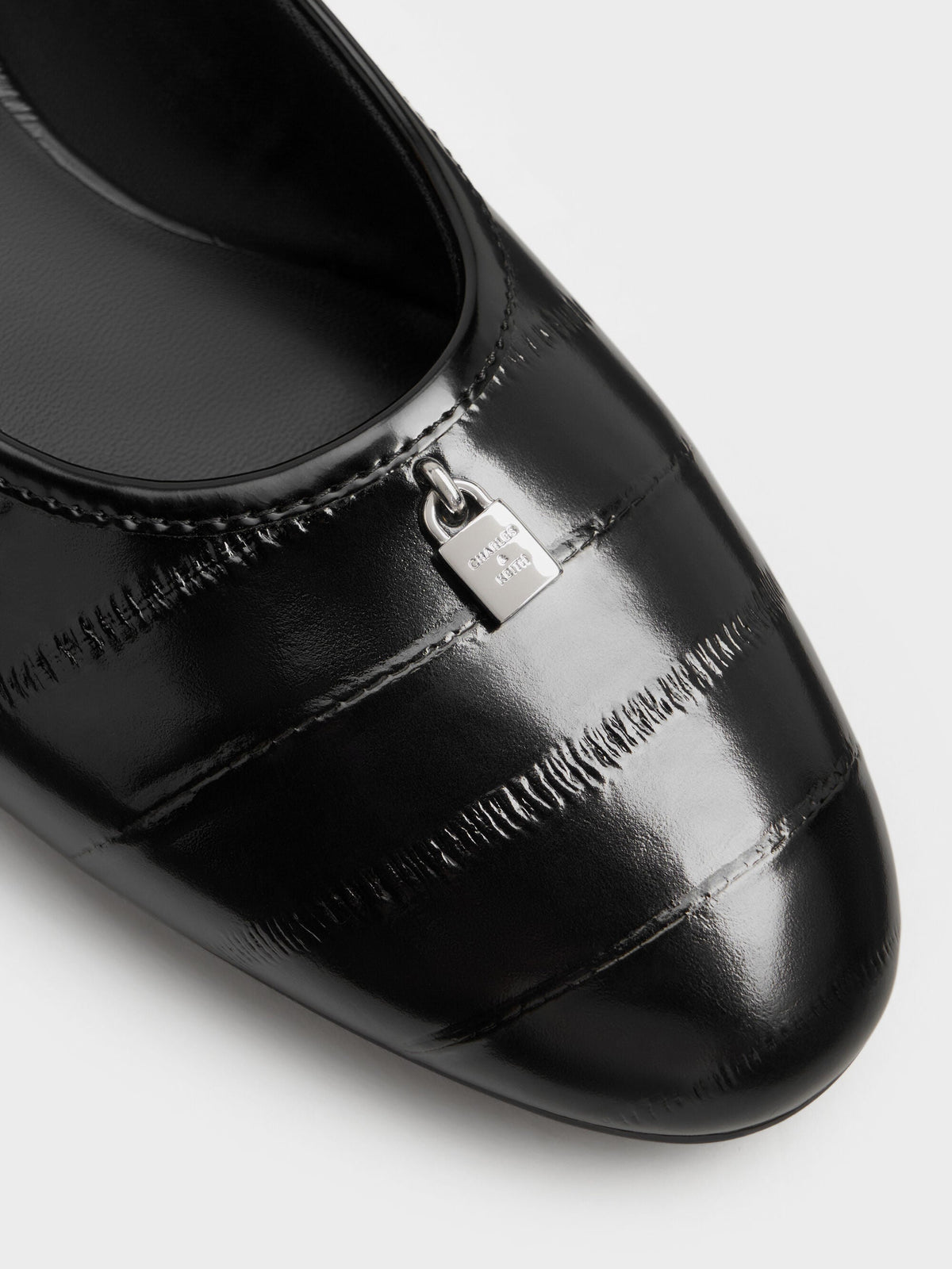 CHARLES & KEITH Value / Griselda Eel-Effect Ballet Flats - Animal Print Black
