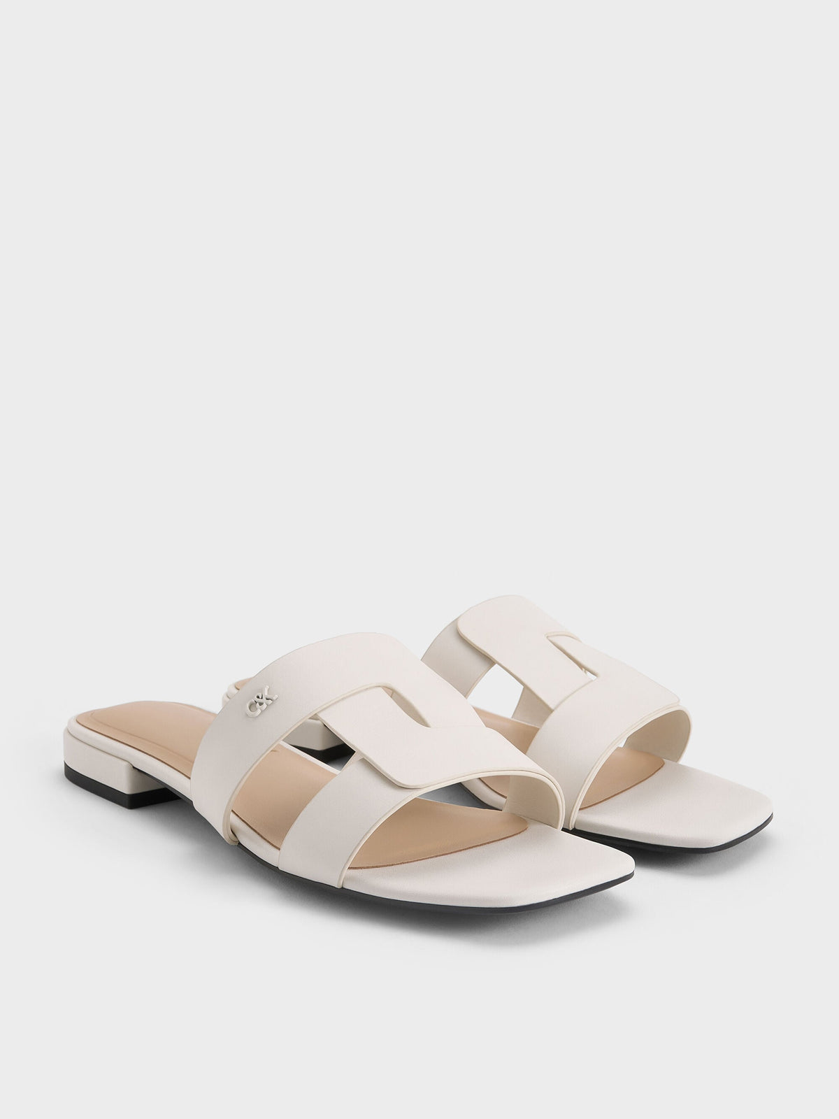 CHARLES & KEITH Featured / Petina Leather Slide Sandals - White