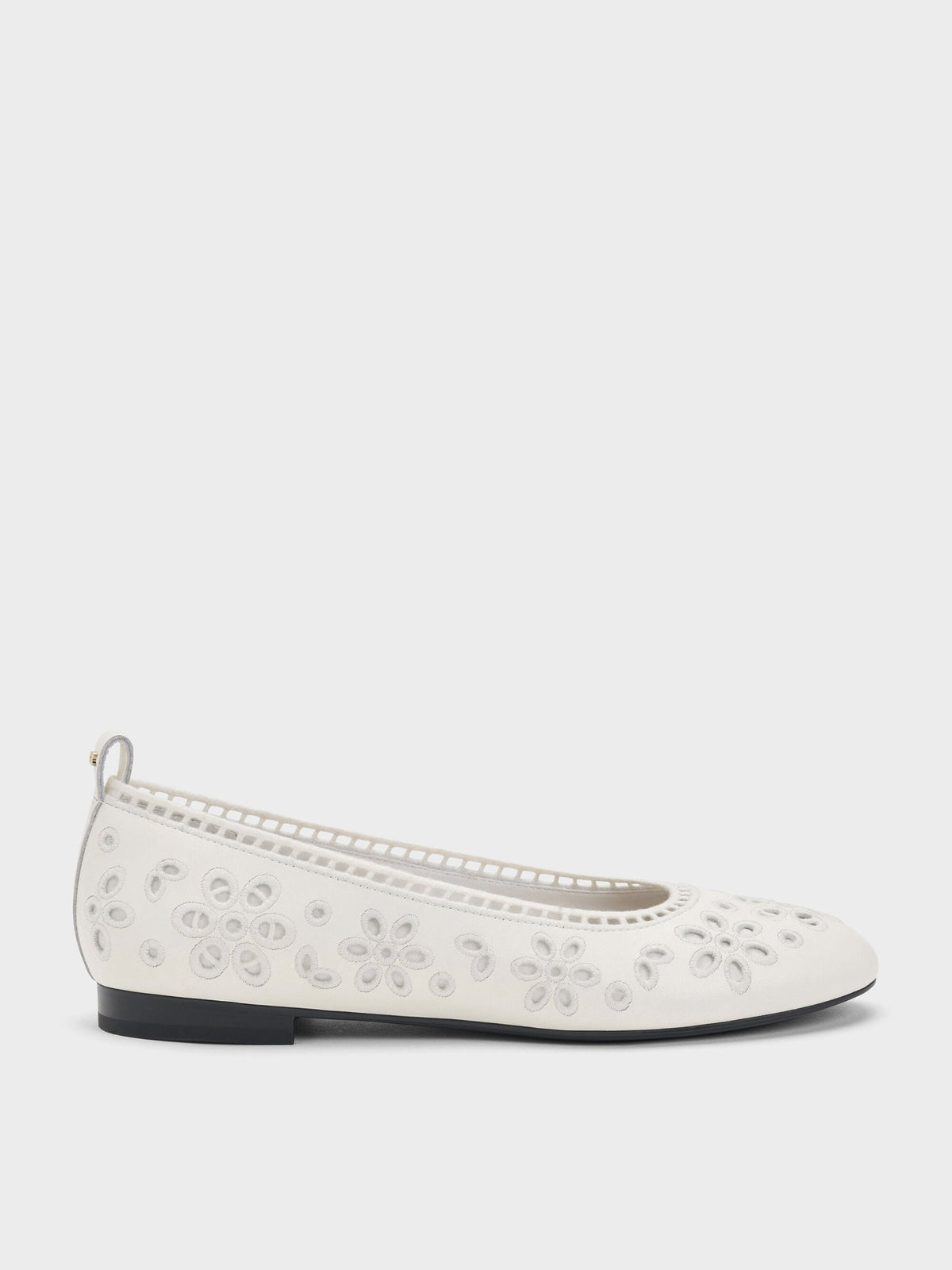 CHARLES & KEITH Featured / Leather Embroidered Ballet Flats - White