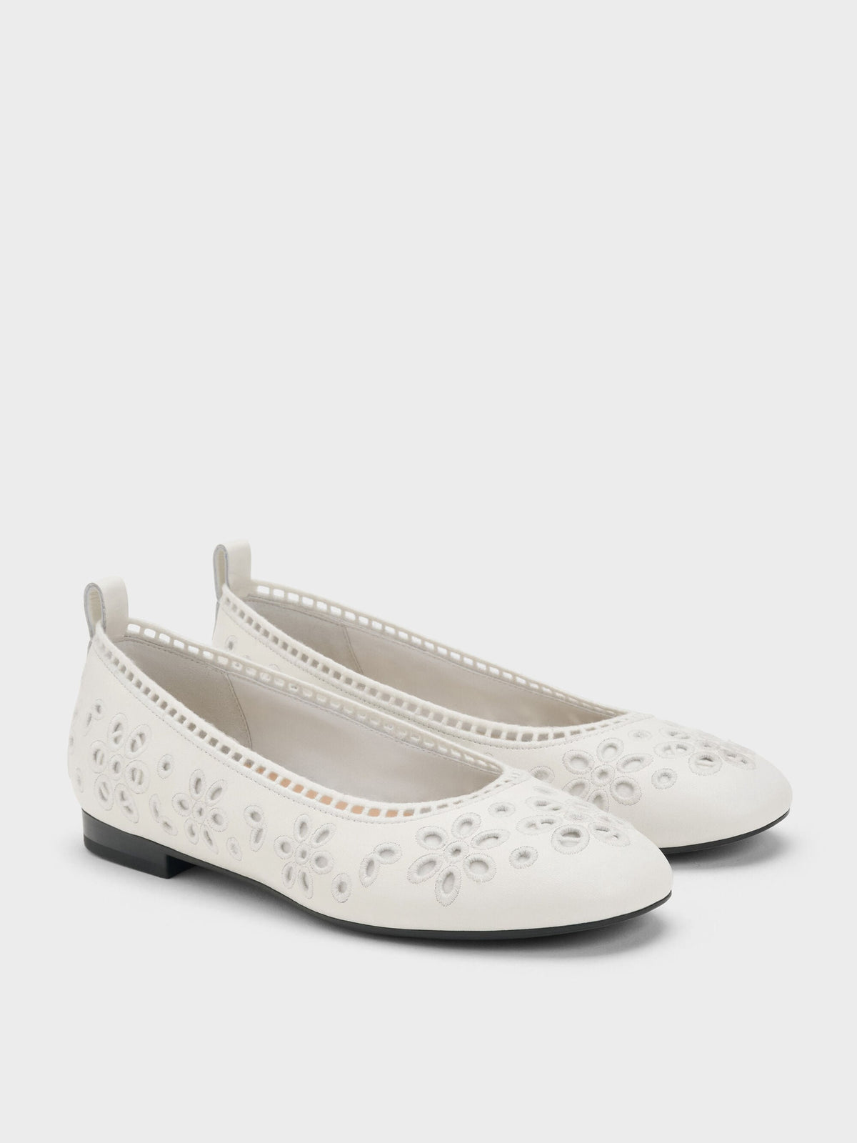 CHARLES & KEITH Featured / Leather Embroidered Ballet Flats - White