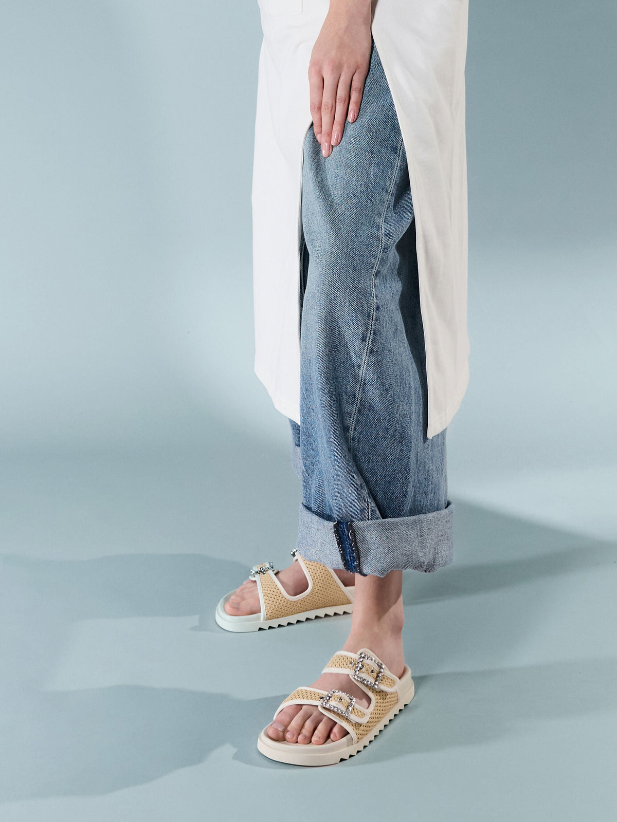 CHARLES & KEITH Popular / Raffia Gem-Buckle Double-Strap Sandals - Sand