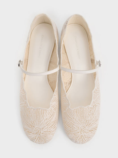 CHARLES & KEITH Top Pick / Meja Floral Mary Jane Flats - White