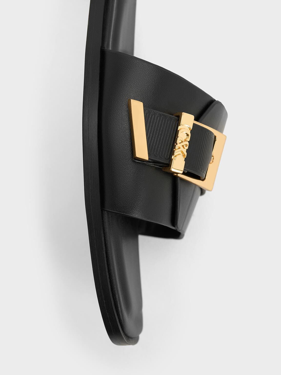 CHARLES & KEITH Recommended / Whitney Leather Slide Sandals - Black