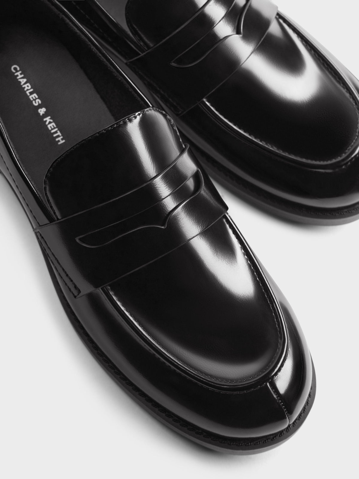 CHARLES & KEITH Customer Favorite / Arven Penny Loafers - Black Box