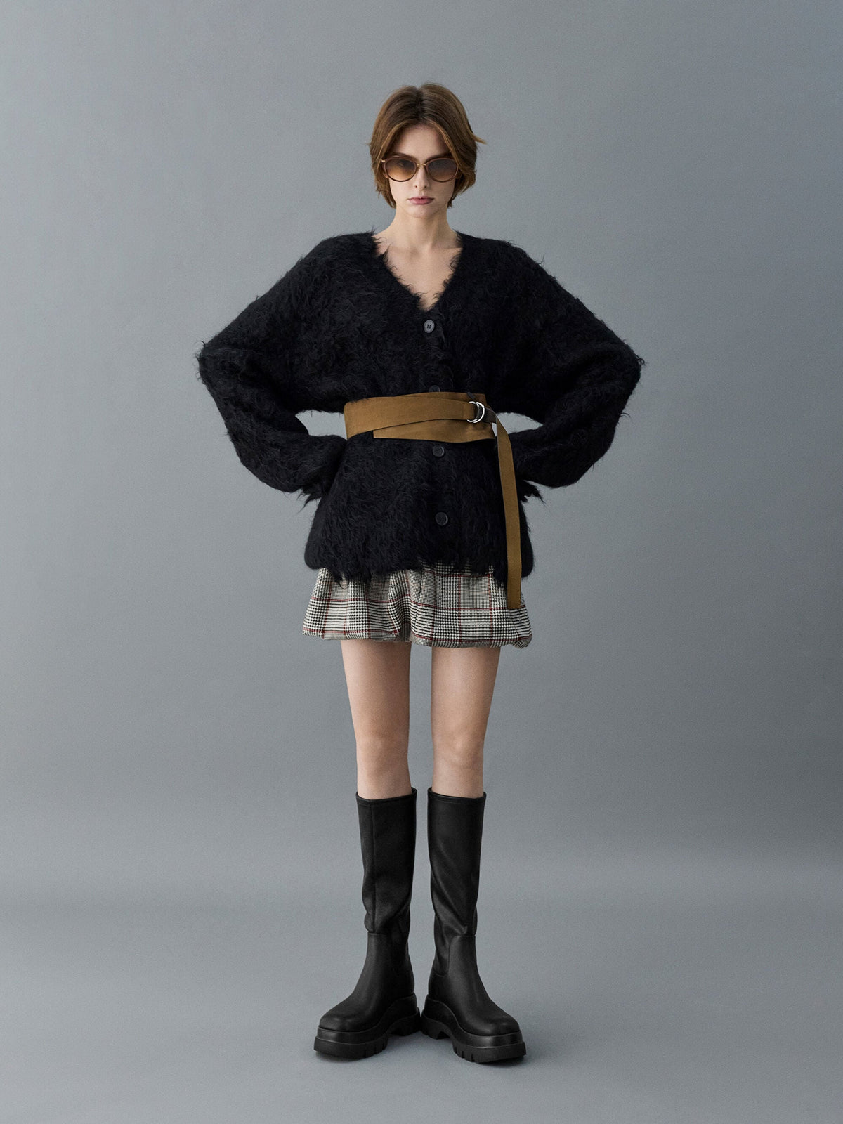 CHARLES & KEITH Best Seller / Leoi Chunky Knee-High Boots - Black