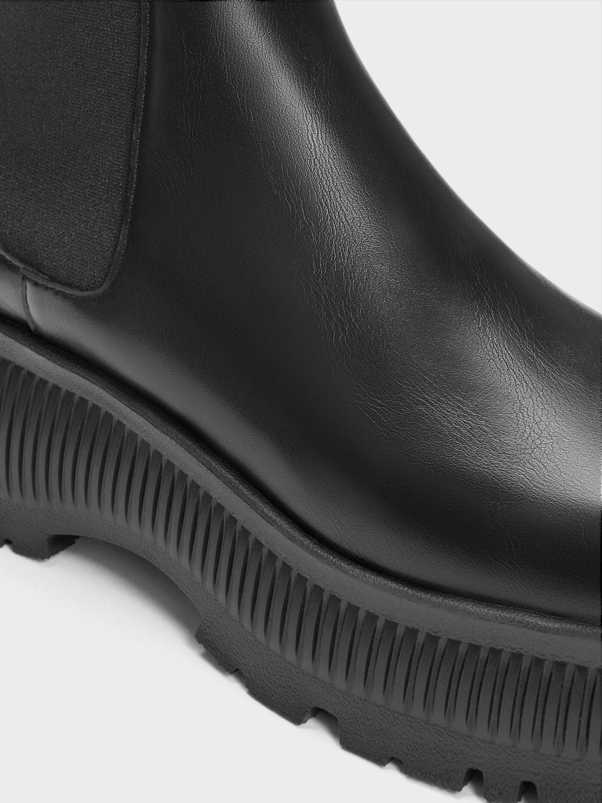 CHARLES & KEITH Exclusive / Darra Ridged-Sole Ankle Boots - Black