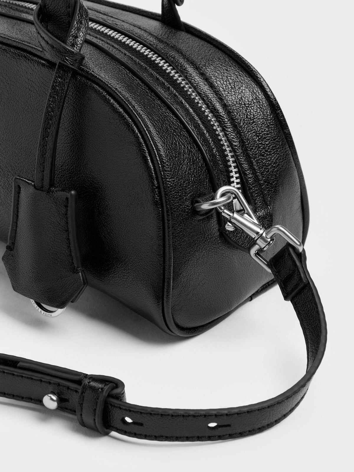 CHARLES & KEITH Sale / Vega Elongated Bowling Bag - Noir