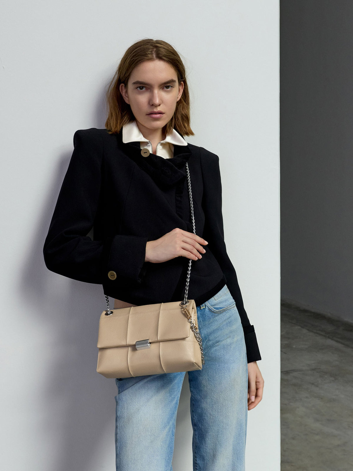 CHARLES & KEITH Smart Buy / Delfina Quilted Chain-Strap Shoulder Bag - Sand Beige