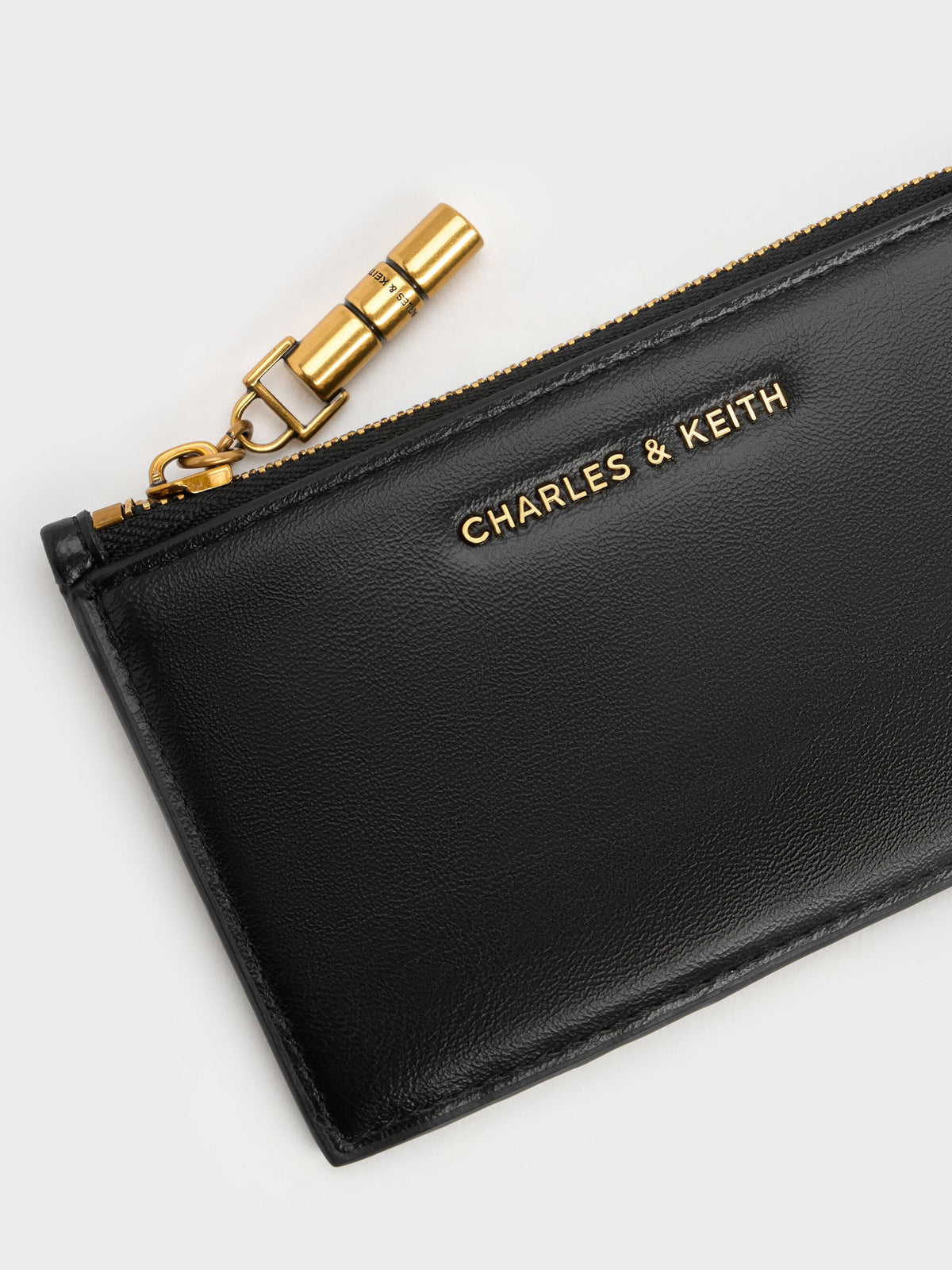 CHARLES & KEITH Customer Favorite / Cesia Zip-Around Card Holder - Black