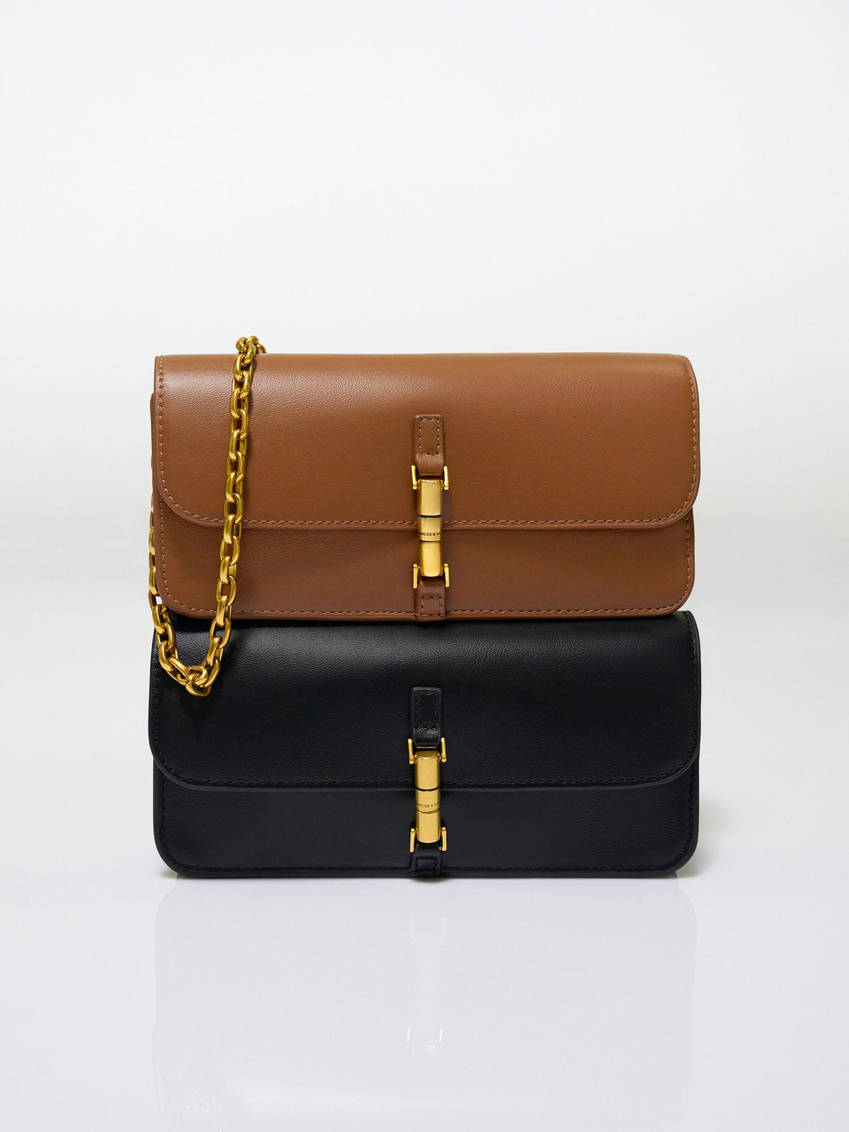 CHARLES & KEITH Deals / Cesia Wallet On Chain - Black