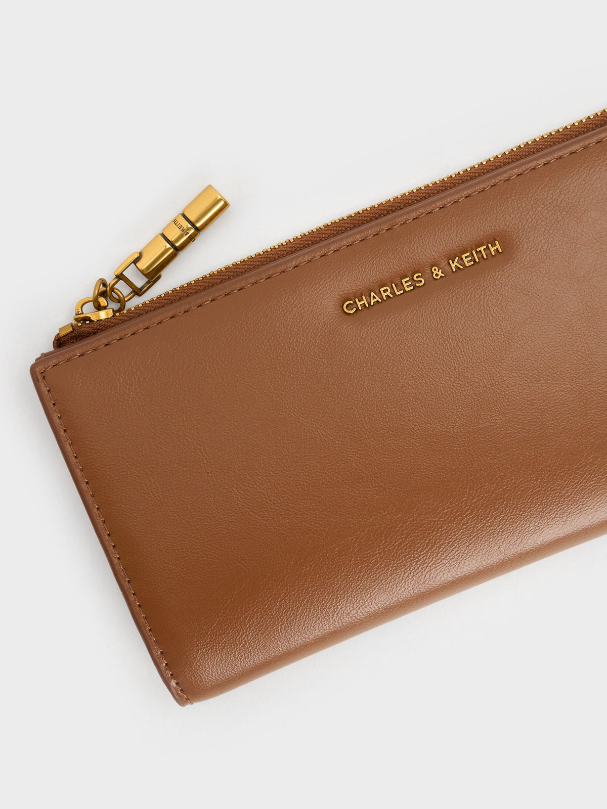 CHARLES & KEITH Great Value / Cesia Top-Zip Long Wallet - Chocolate