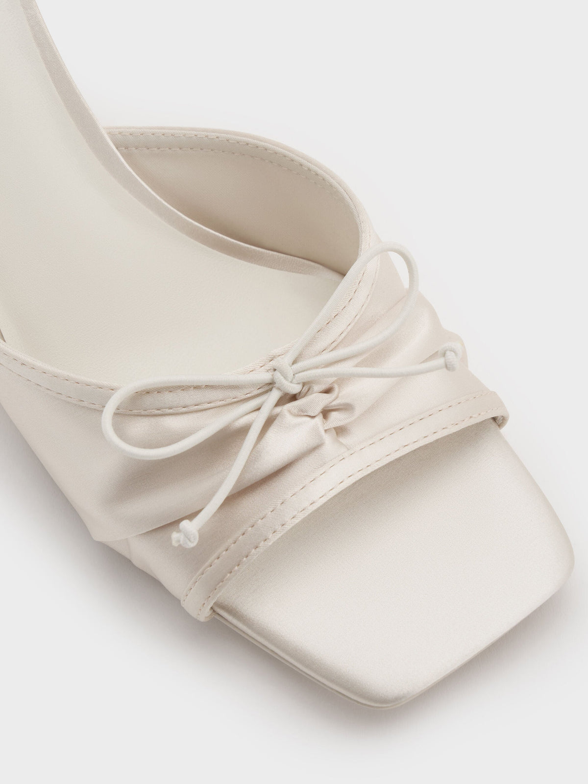 CHARLES & KEITH Trending / Sadira Satin Ruched Bow Heeled Mules - Chalk