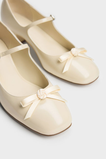 CHARLES & KEITH New / Kelis Rose-Bow Mary Jane Pumps - Beige