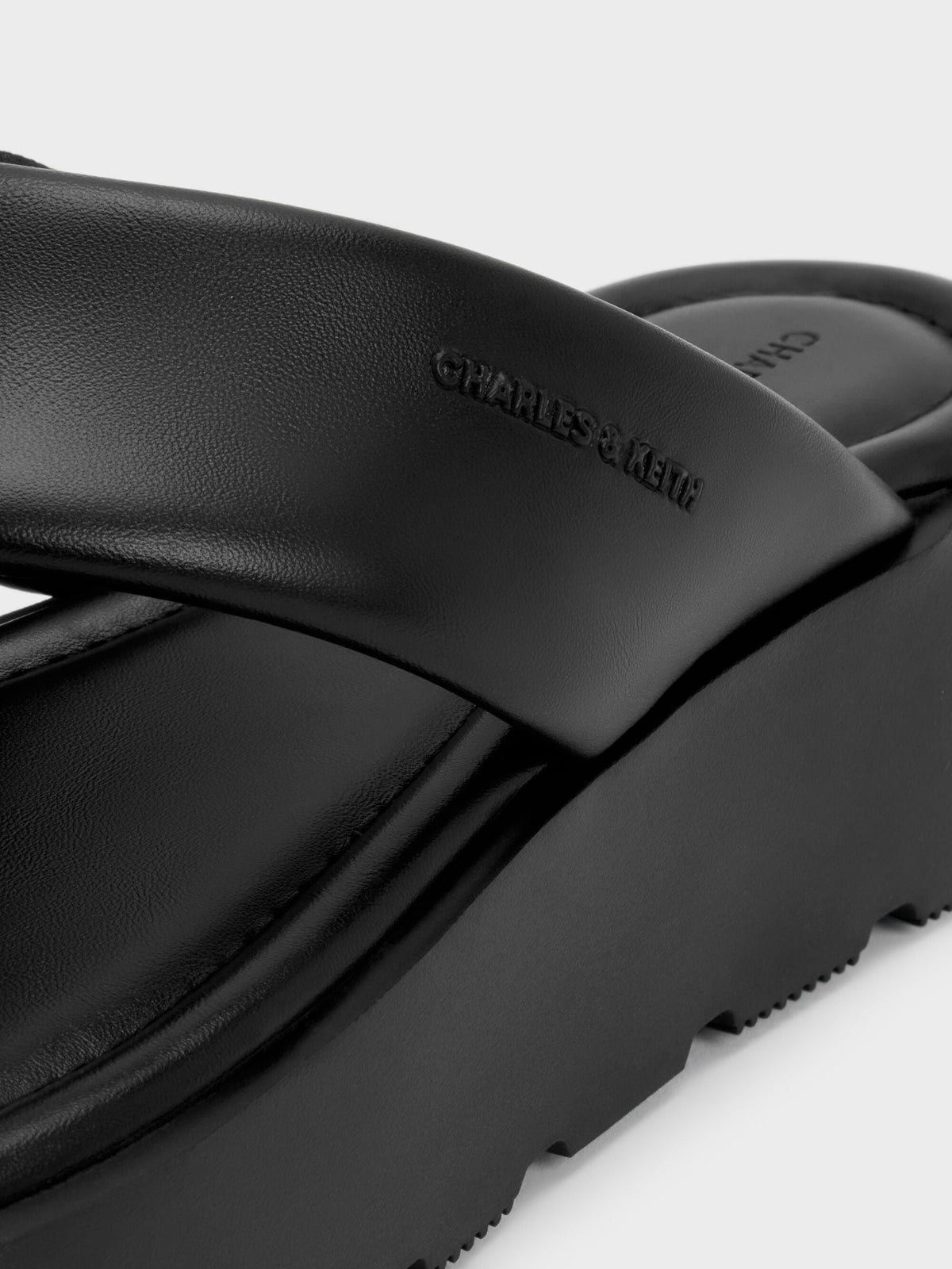 CHARLES & KEITH Deals / V-Strap Flatform Thong Sandals - Black