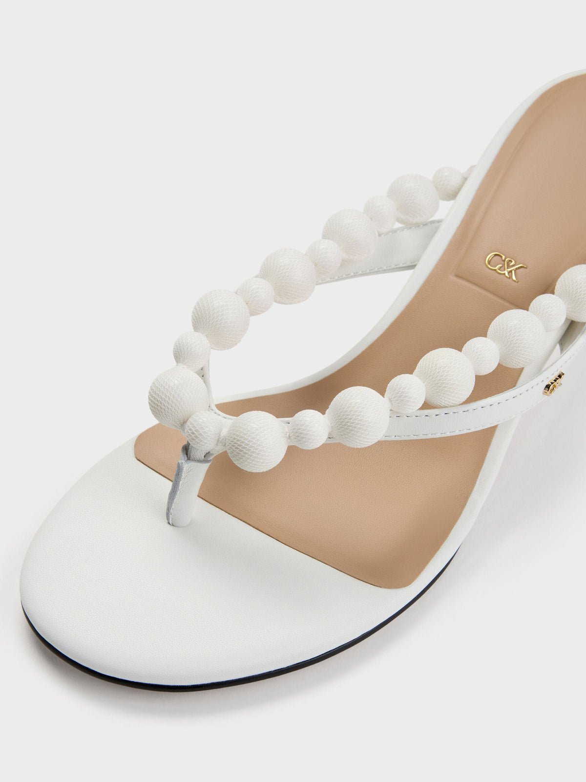 CHARLES & KEITH Smart Buy / Leather Beaded Thong Kitten Heels - Chalk