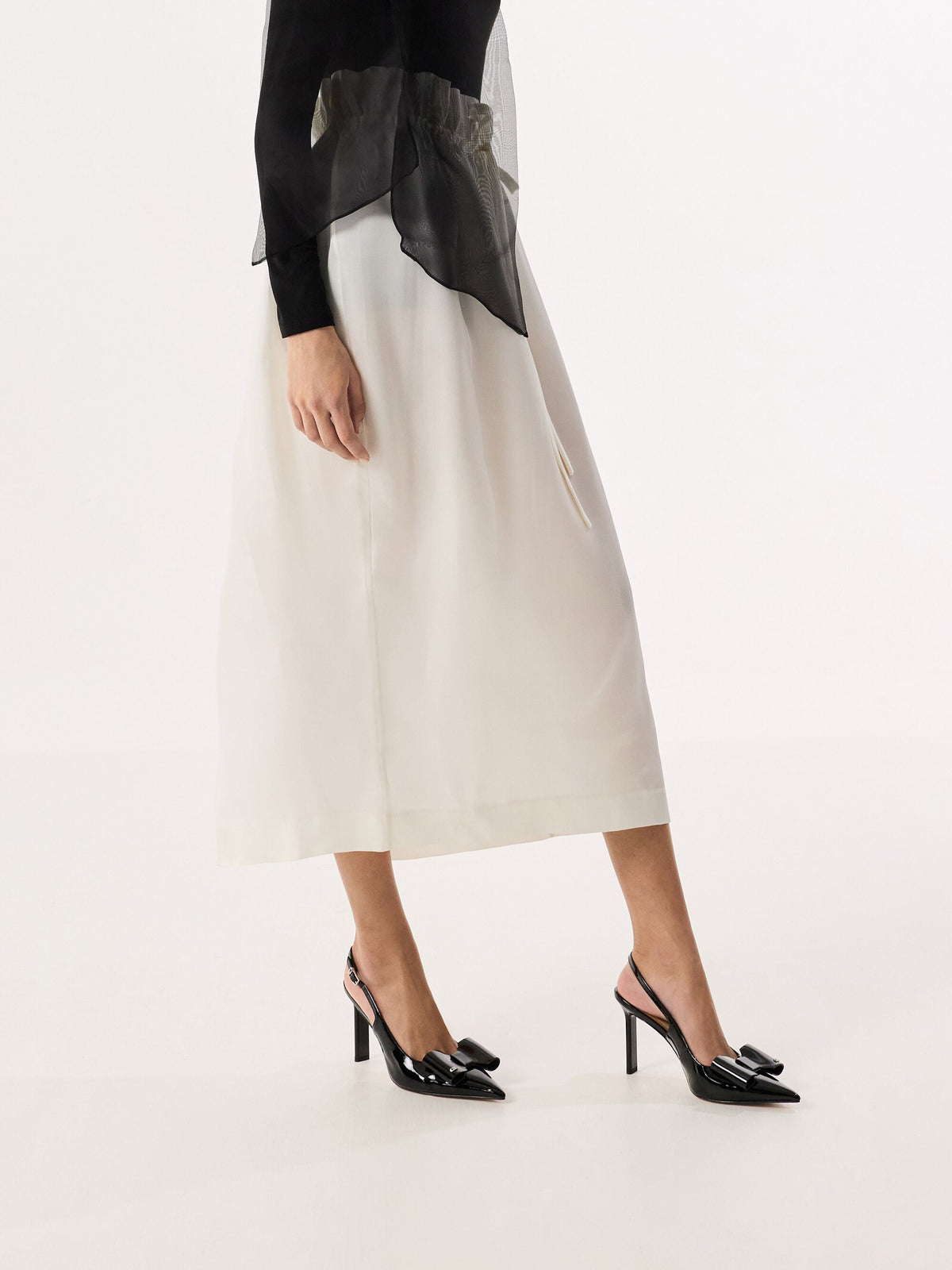 CHARLES & KEITH Customer Favorite / Lu Patent Leather Bow Slingback Pumps - Black Patent