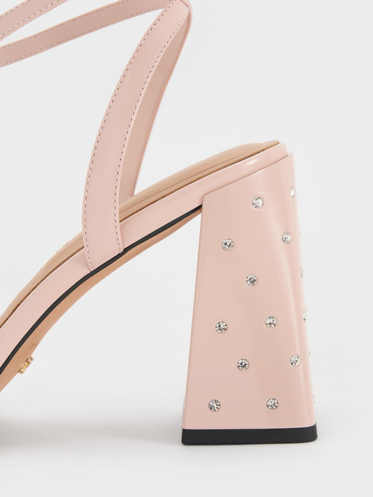 CHARLES & KEITH Essential / Emmaline Patent Leather Crystal Crossover Sandals - Pink