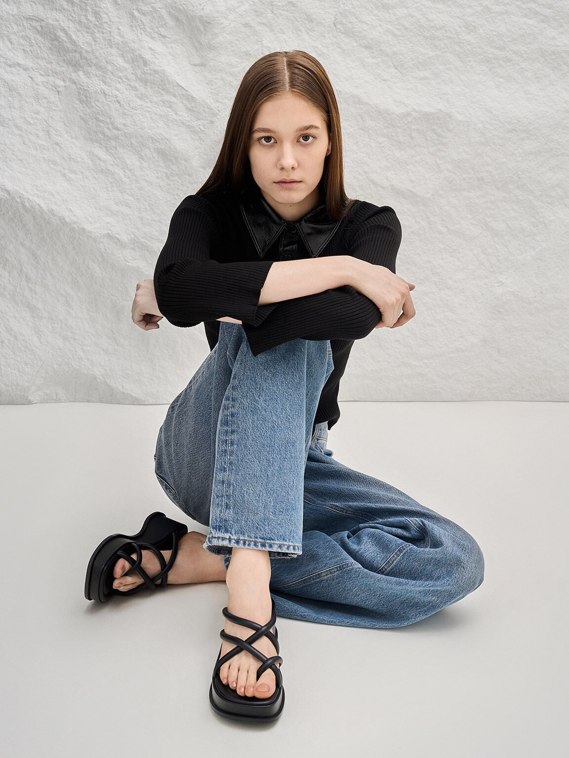 CHARLES & KEITH Top Pick / Strappy Tubular Wedge Sandals - Black