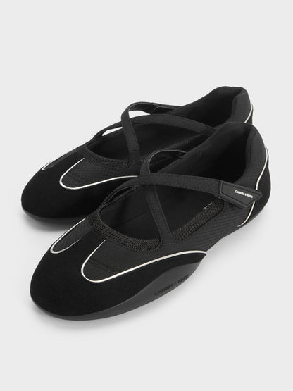 CHARLES & KEITH Recommended / Mika Crossover Mary Jane Sneakers - Black Textured