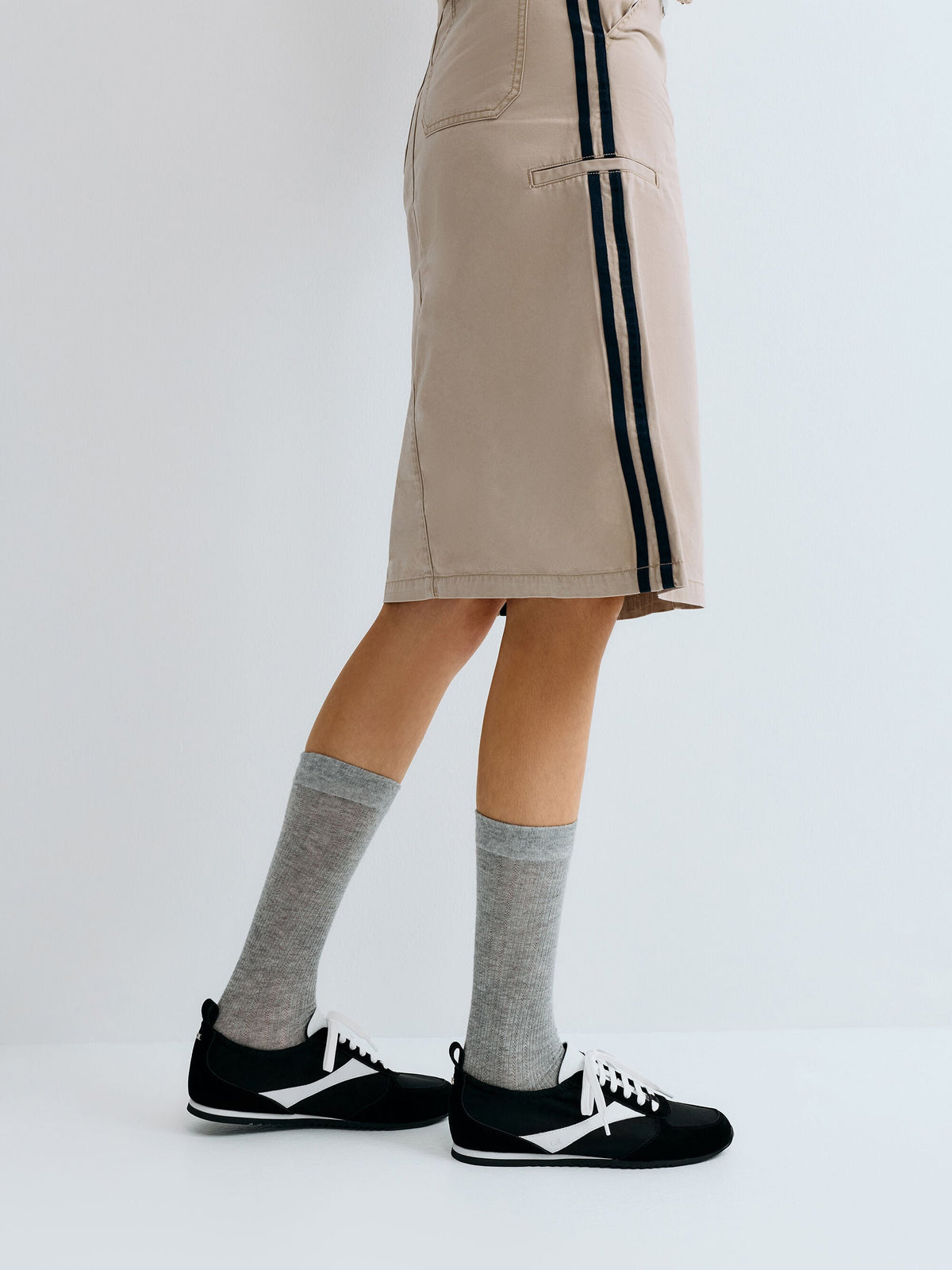 CHARLES & KEITH Popular / Jace Sneakers - Black Textured