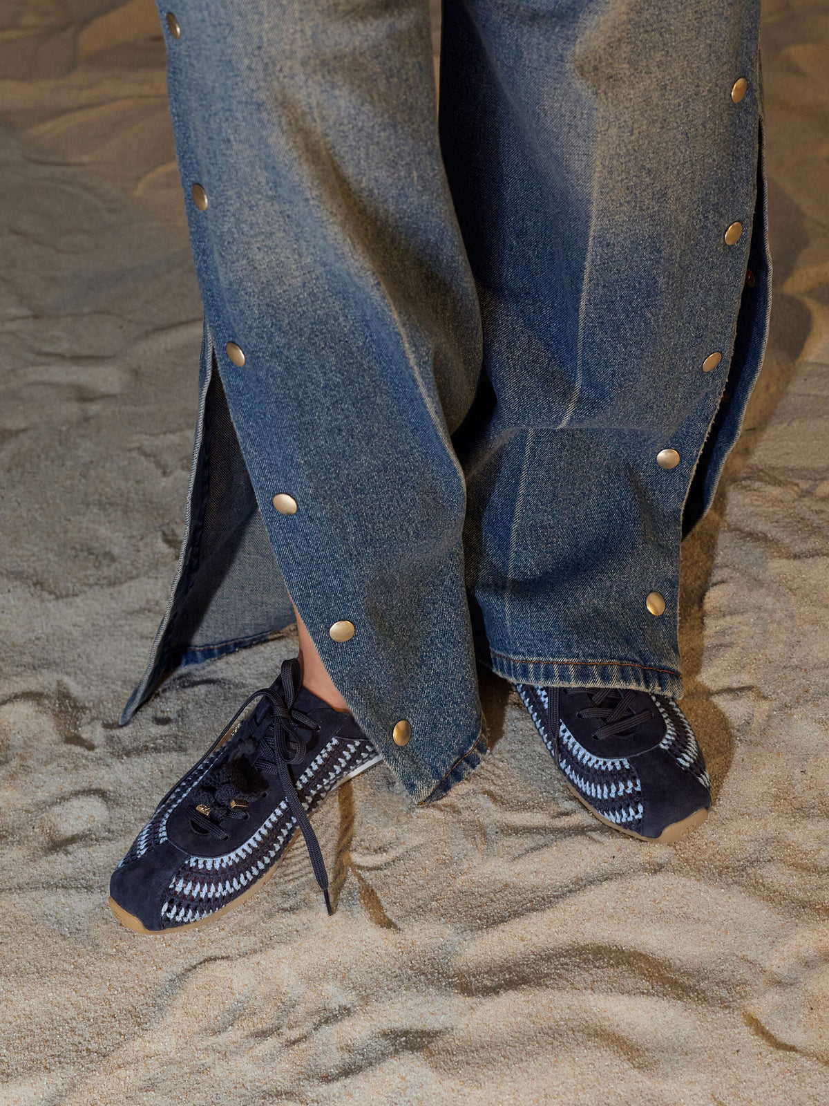 CHARLES & KEITH Special Offer / Jace Crochet & Suede Flower Sneakers - Blue