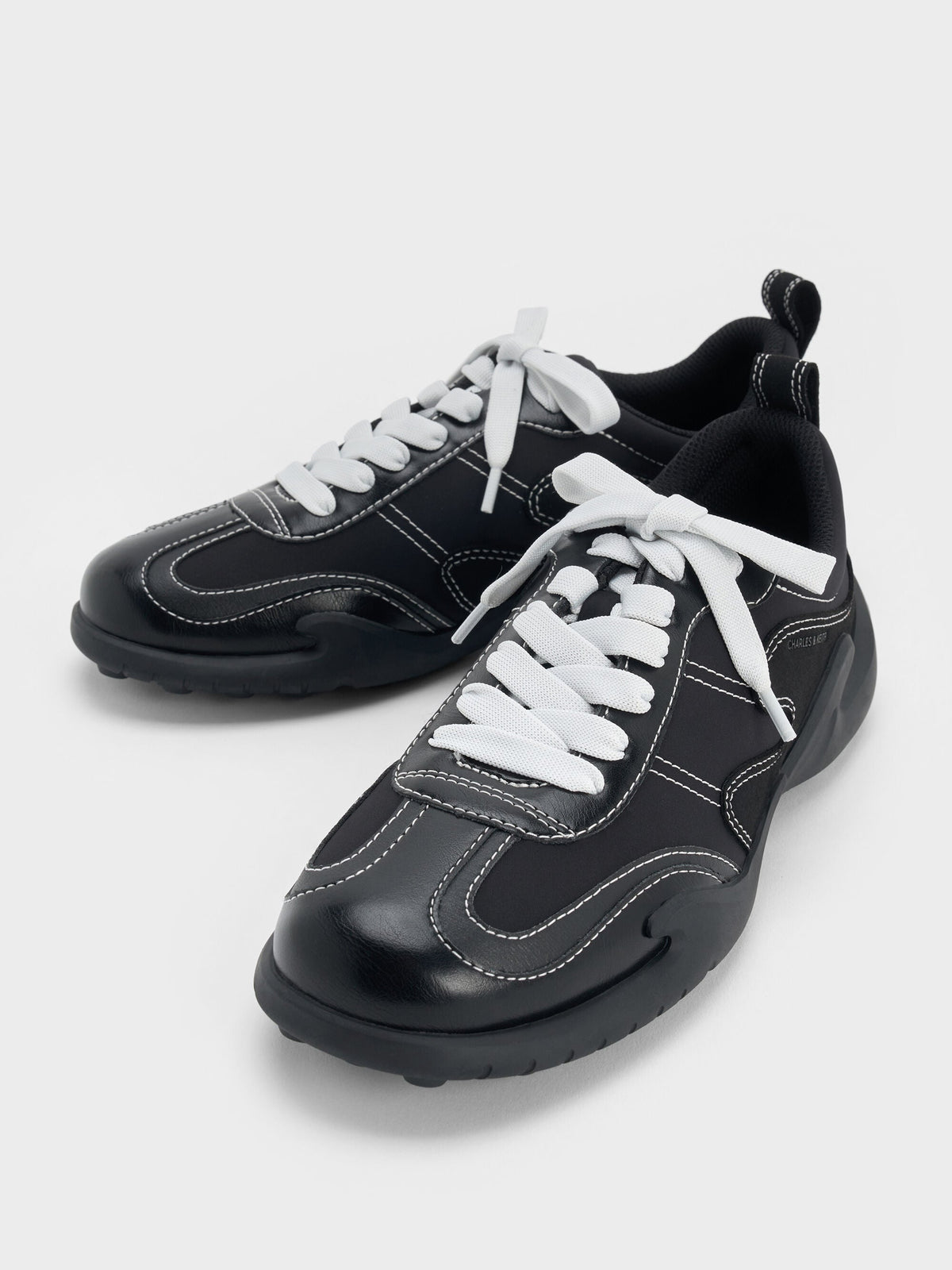 CHARLES & KEITH Featured / Minette Low-Top Sneakers - Black Textured