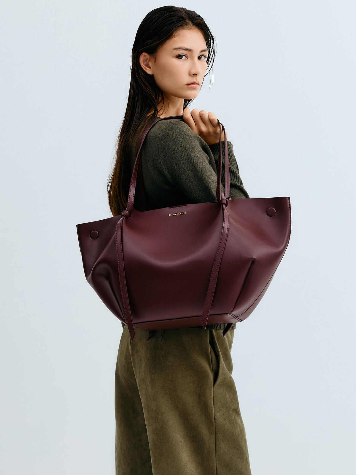 CHARLES & KEITH Signature / XL Calla Tote Bag - Wineberry Red