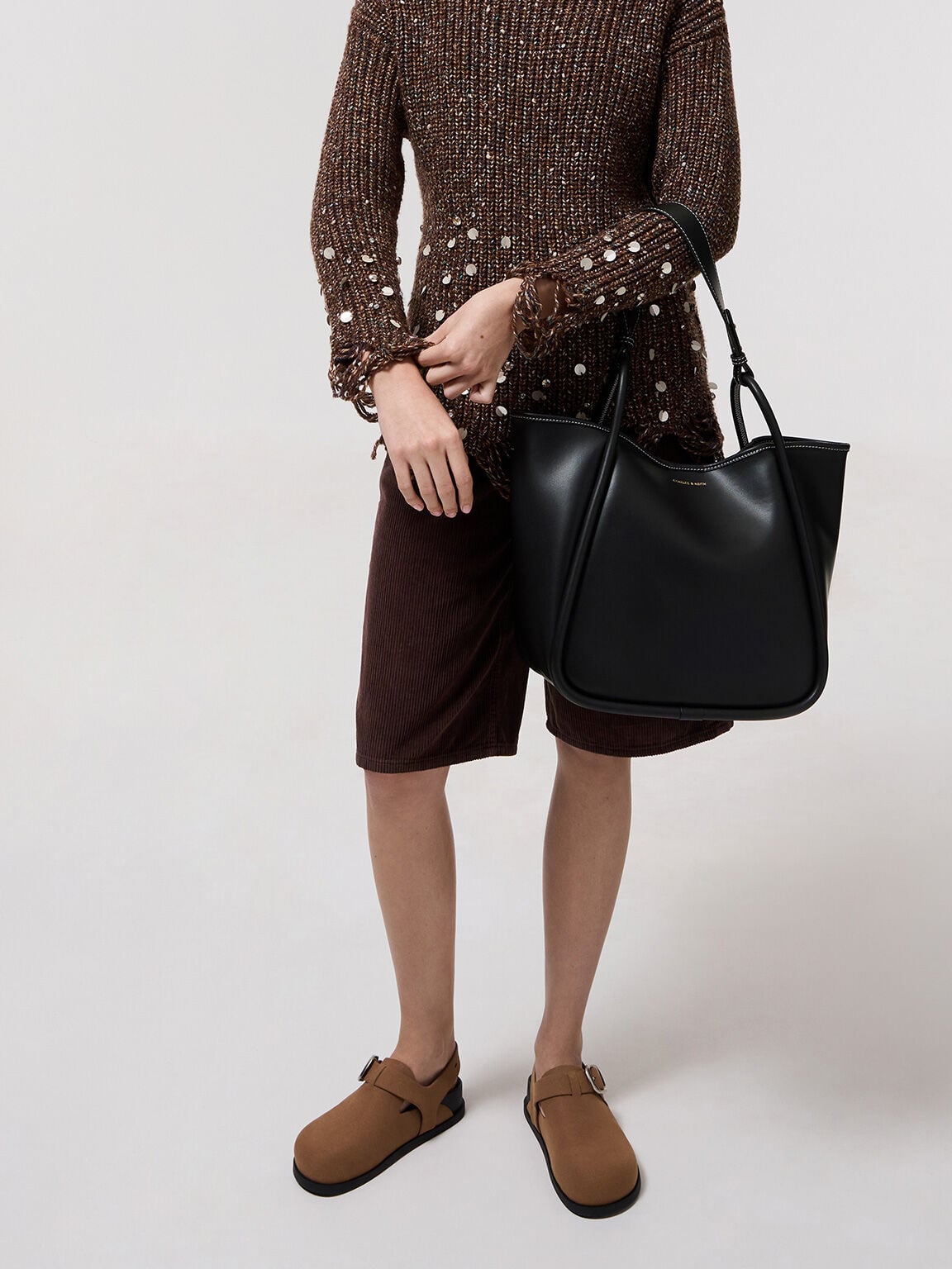 CHARLES & KEITH Exclusive / Lyla Tubular Slouchy Tote Bag - Black