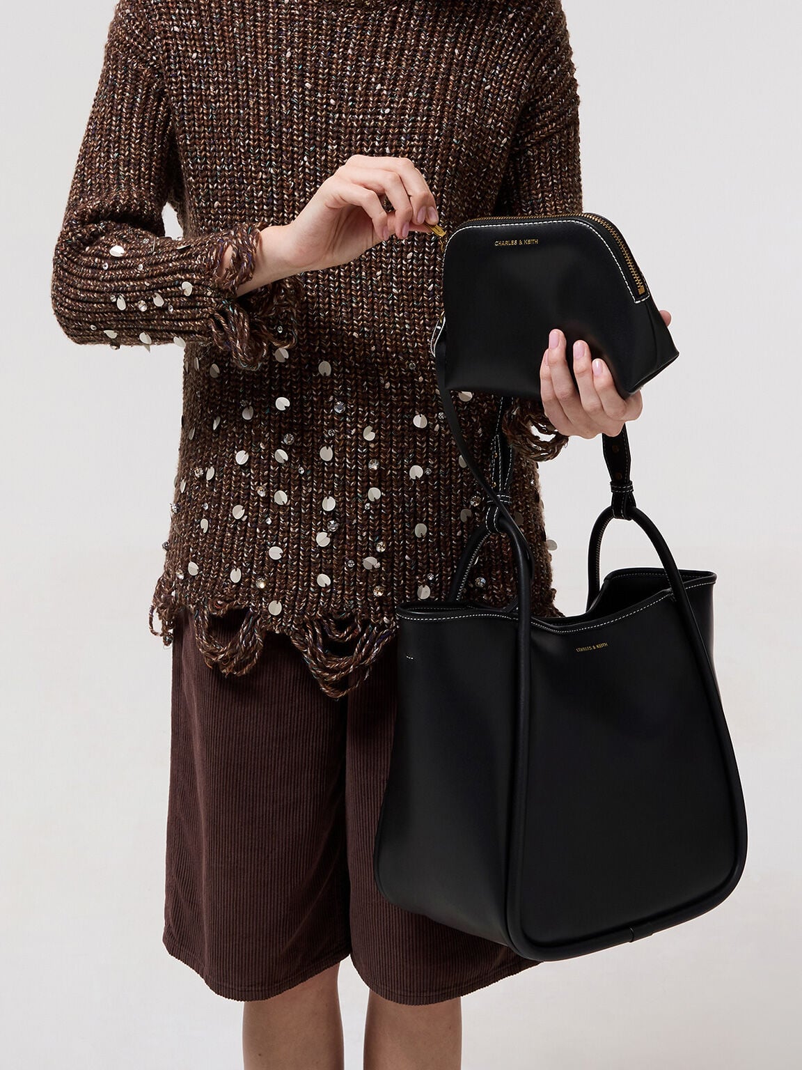 CHARLES & KEITH Exclusive / Lyla Tubular Slouchy Tote Bag - Black