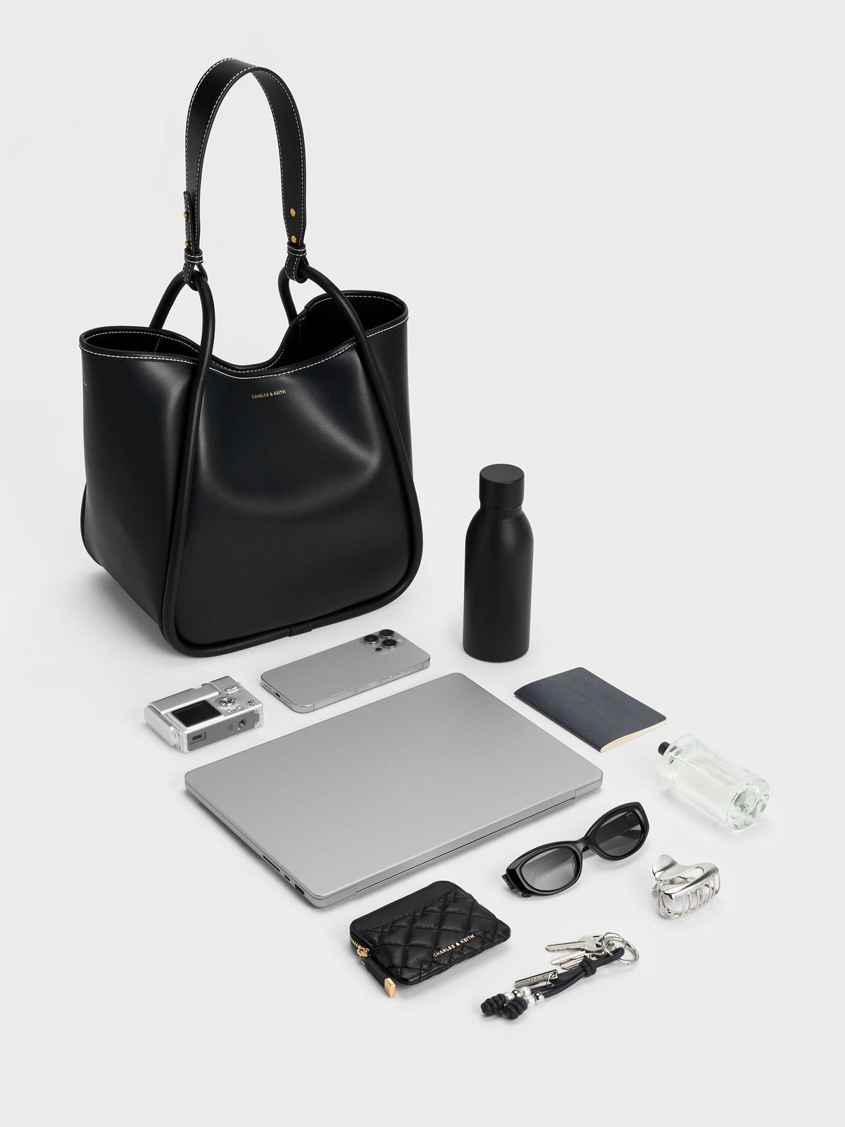 CHARLES & KEITH Exclusive / Lyla Tubular Slouchy Tote Bag - Black