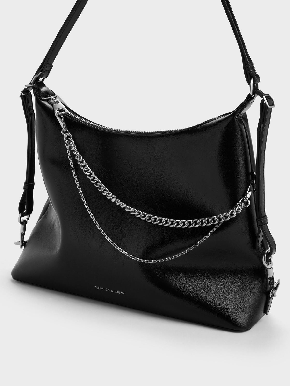 CHARLES & KEITH Classic / Atwood Chain Convertible Hobo Bag - Noir