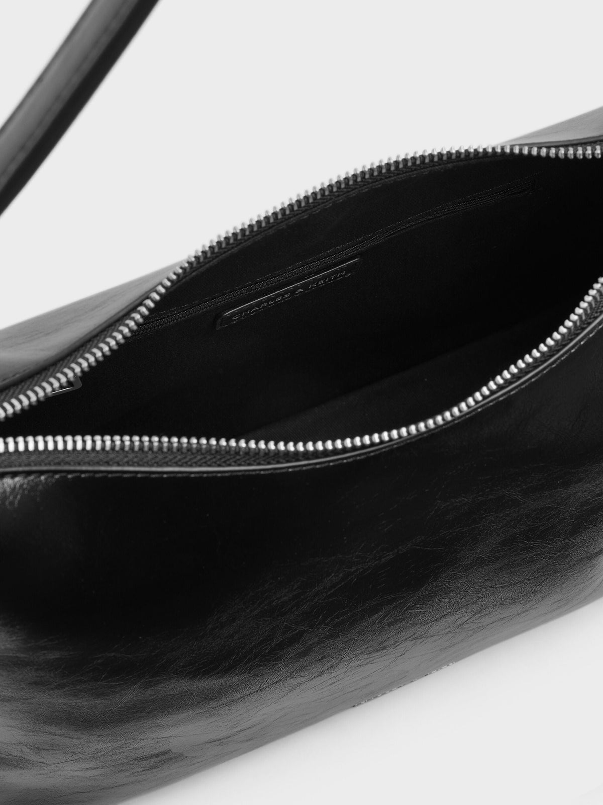 CHARLES & KEITH Classic / Atwood Chain Convertible Hobo Bag - Noir