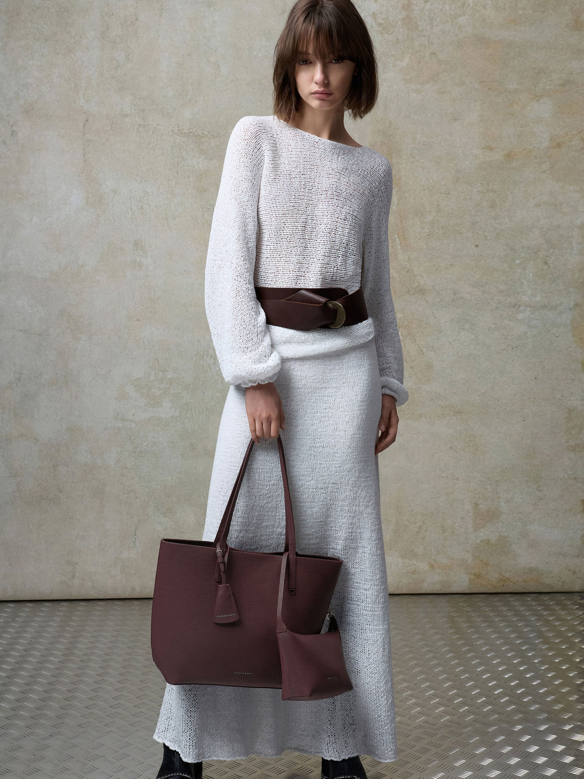 CHARLES & KEITH Smart Buy / Beryl Tote Bag - Wineberry Red