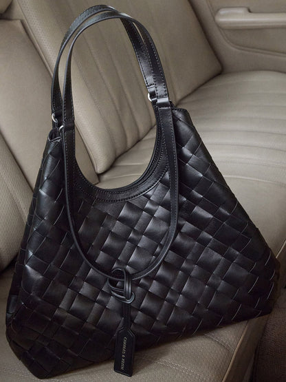 CHARLES & KEITH Exclusive / Ivette Woven Tote Bag - Noir