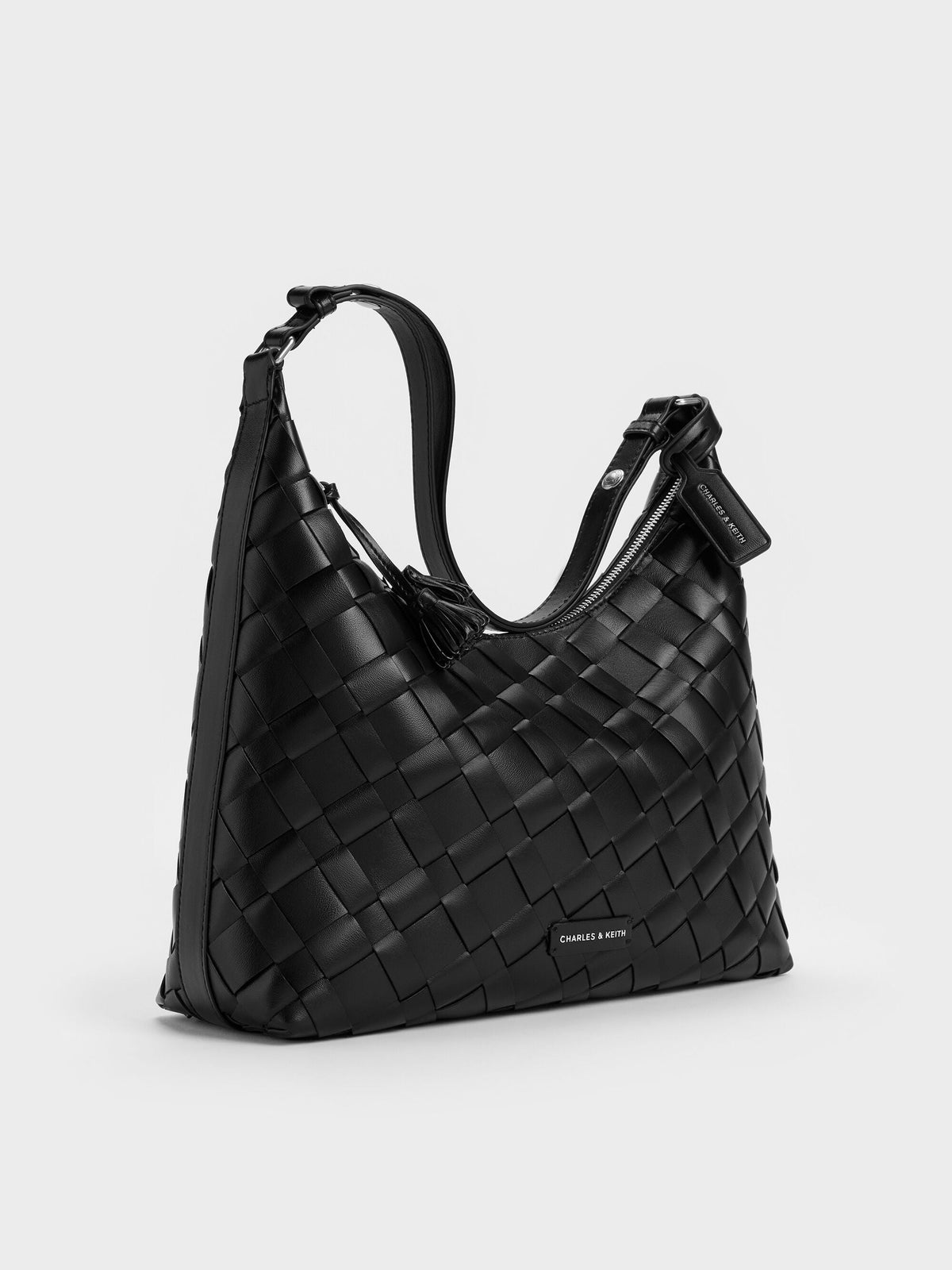 CHARLES & KEITH Quality / Ivette Woven Tassel Hobo Bag - Noir
