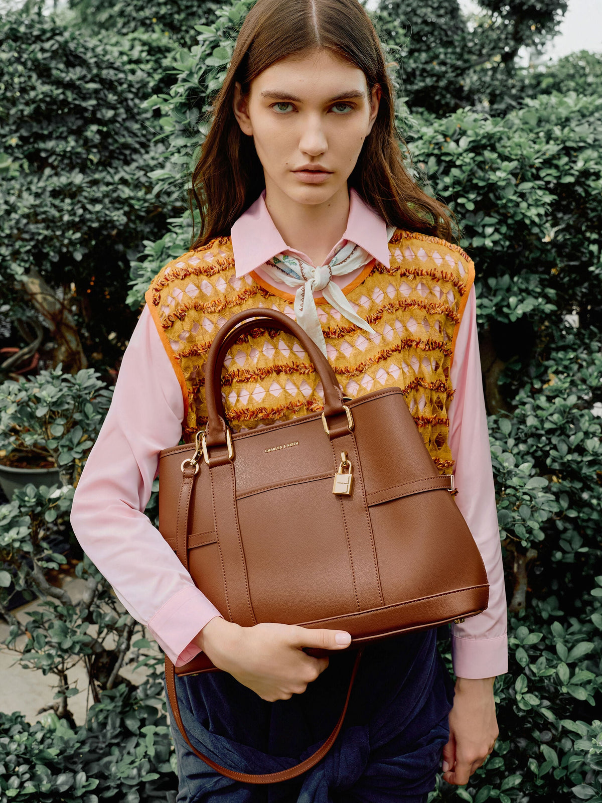 CHARLES & KEITH Sale / Scottie Tote Bag - Chocolate