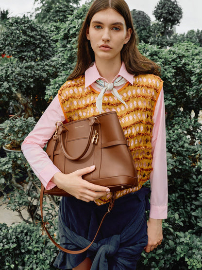 CHARLES & KEITH Sale / Scottie Tote Bag - Chocolate
