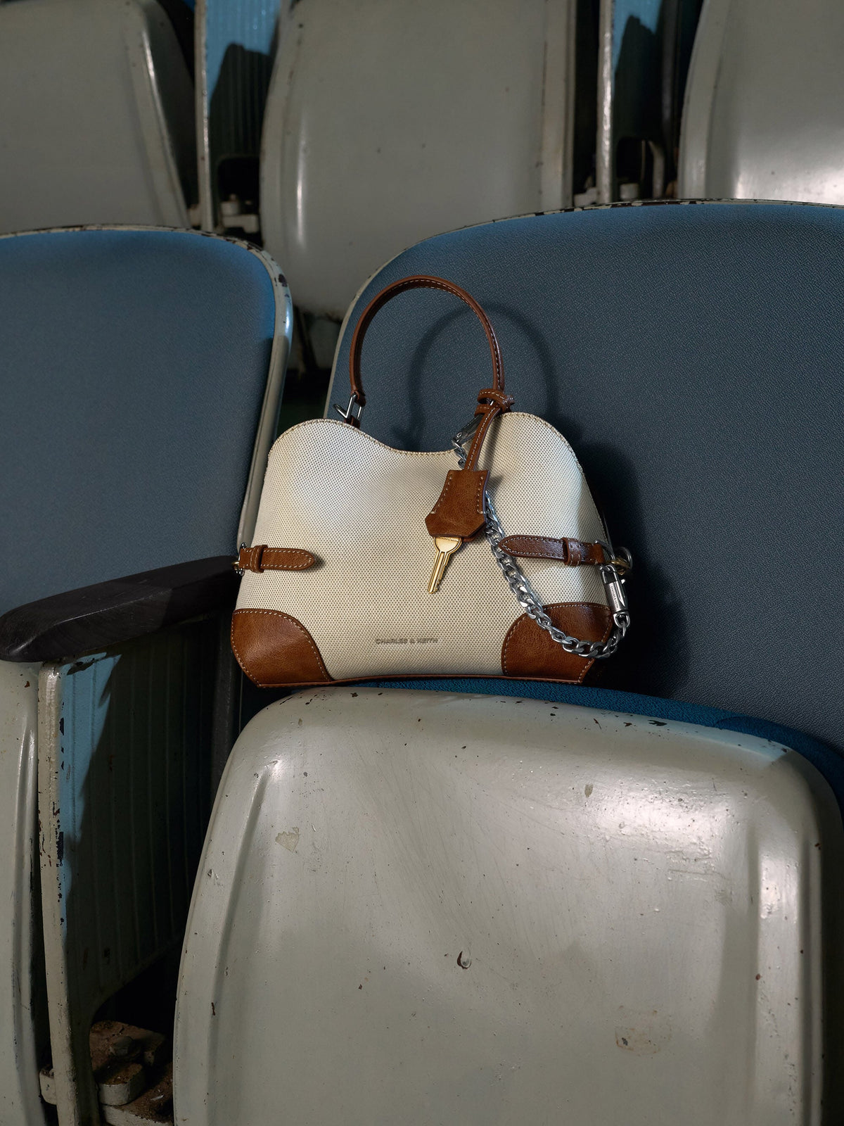 CHARLES & KEITH Essential / Delfina Canvas Chain Side-Belt Tote Bag - Multi