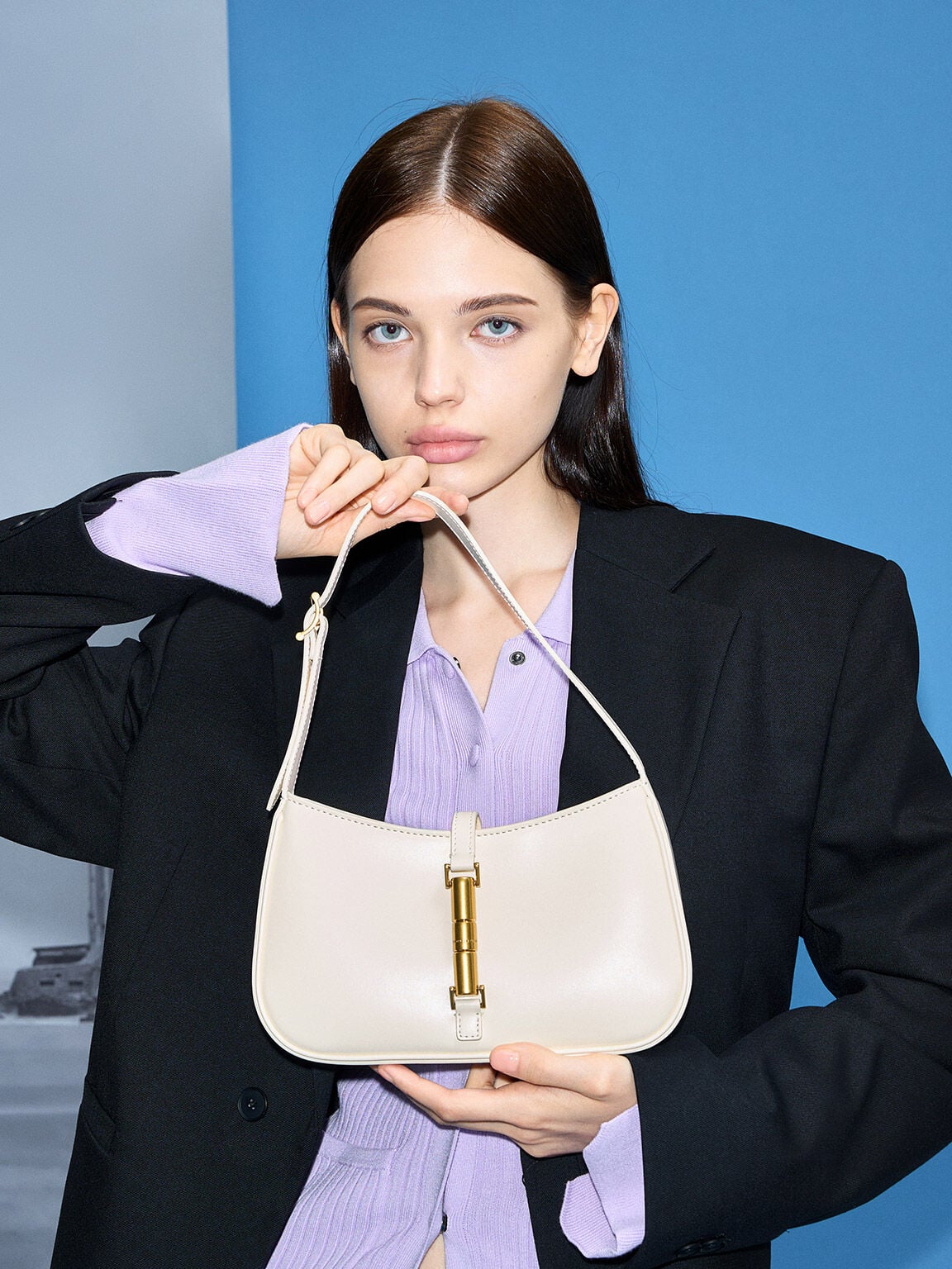 CHARLES & KEITH Top Pick / Cesia Metallic-Accent Shoulder Bag - Cream