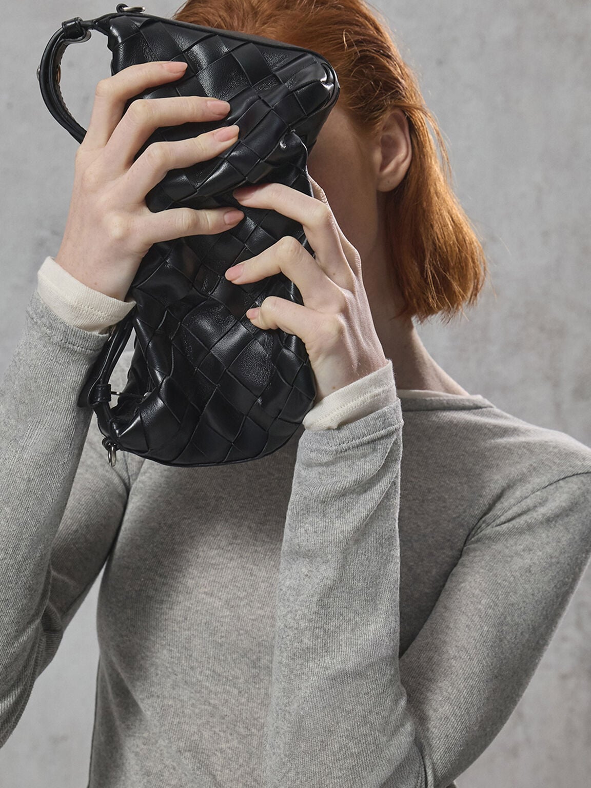 CHARLES & KEITH Great Value / Ivette Woven Shoulder Bag - Noir