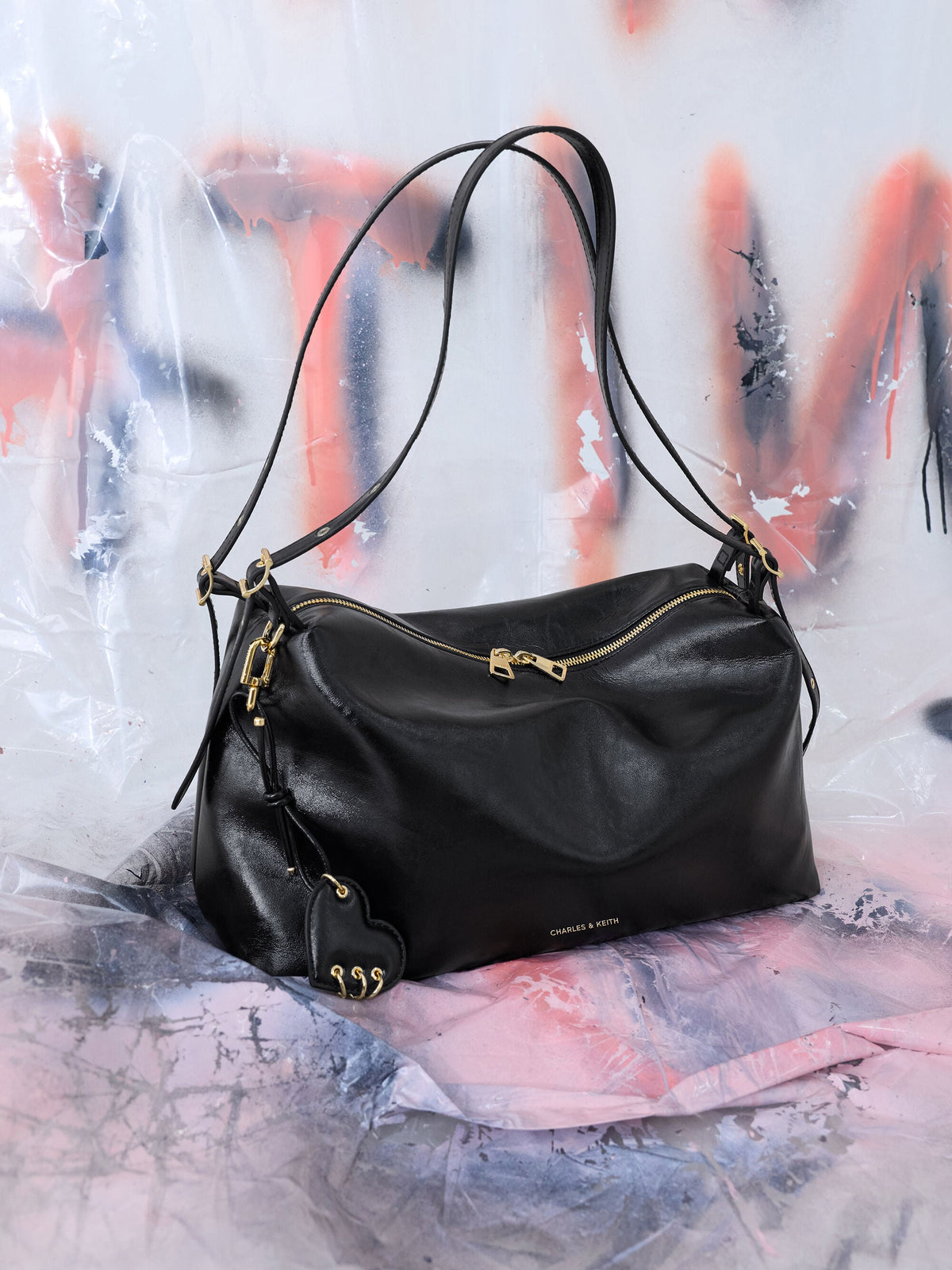 CHARLES & KEITH Special Offer / Rey Slouchy Shoulder Bag - Black