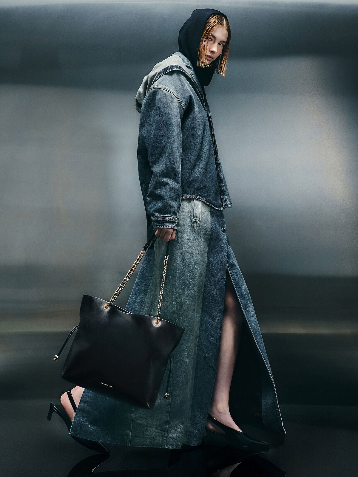 CHARLES & KEITH Customer Favorite / Arya Braided-Chain Tote Bag - Black
